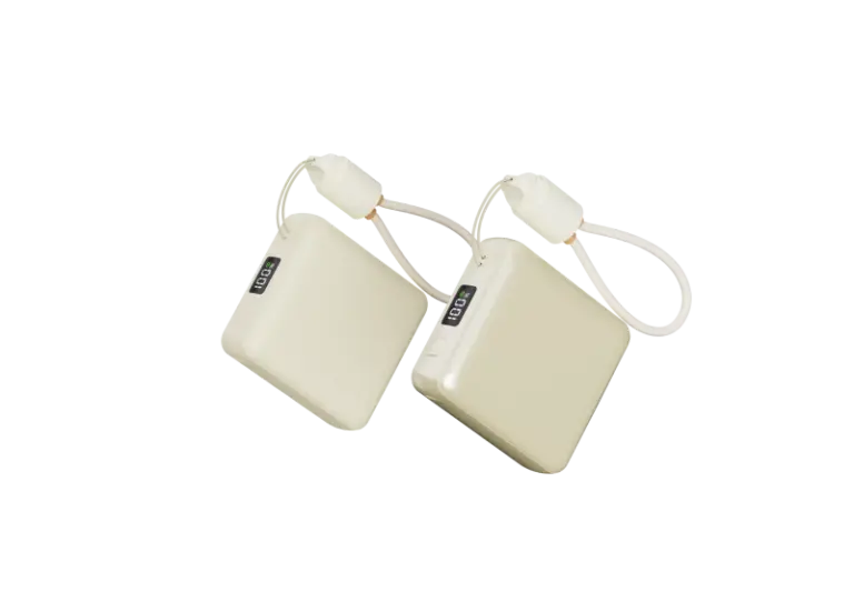 Портативный внешний аккумулятор емкостью 10000 мАч со светодиодным дисплеем